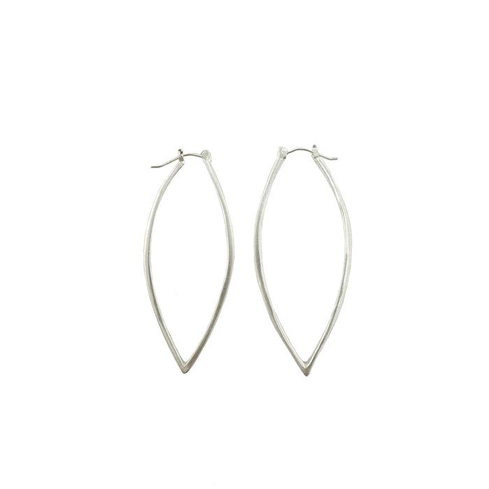 Large leaf hoops earrings: Silver