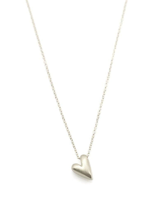 Tiny Heart Necklace: Gold